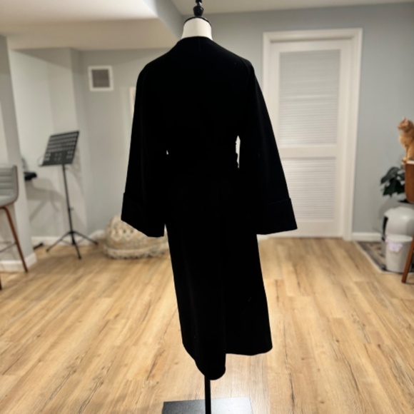 Gorgeous Lattelier coat size XS - Picture 3 of 4